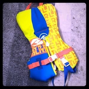 Infant-toddler life-vest up to 30lbs